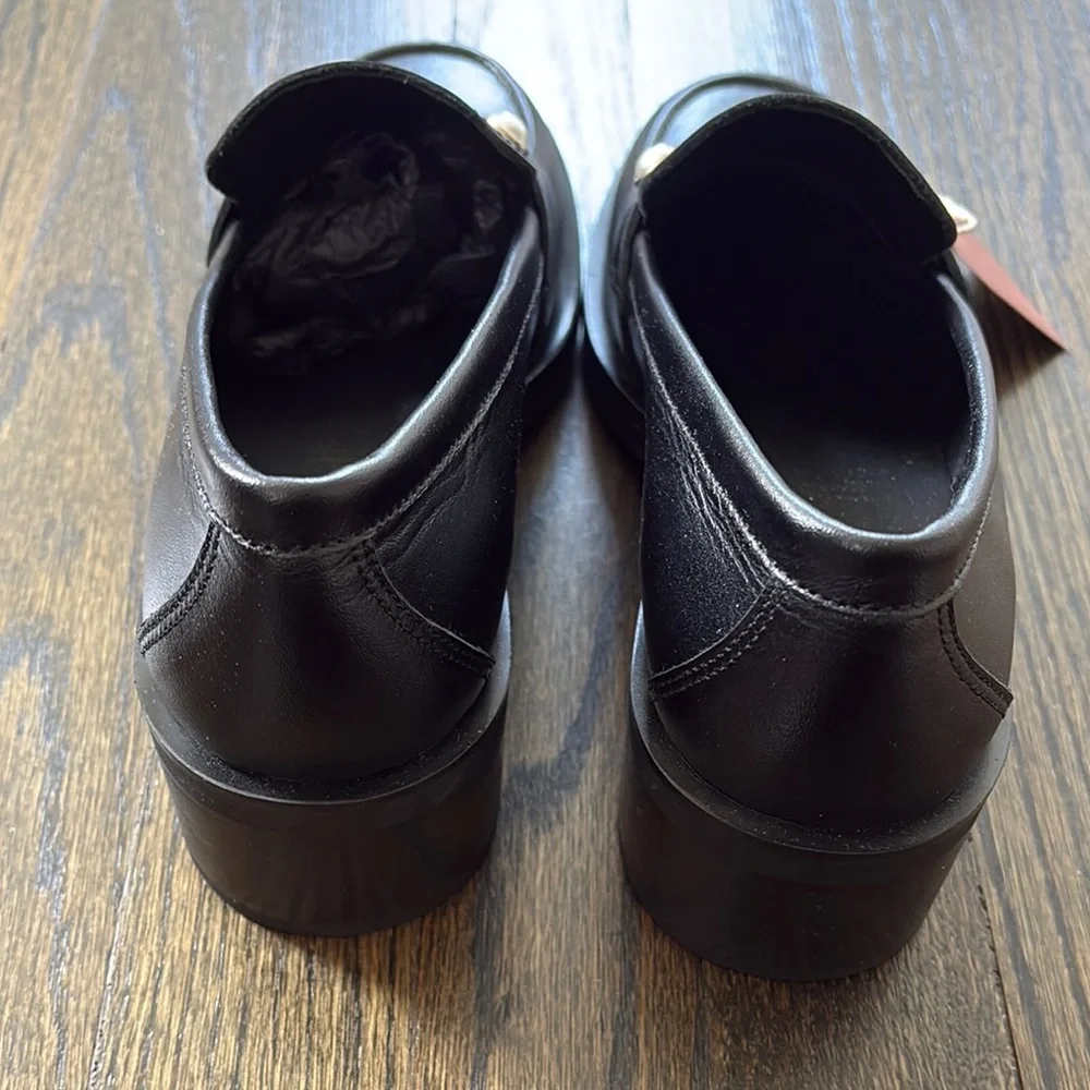 NWOB- Black Women's Leather Loafers with Pearl Detail by Cruza ( size 39) - Picture 5 of 8